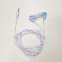 Lending_Earphone