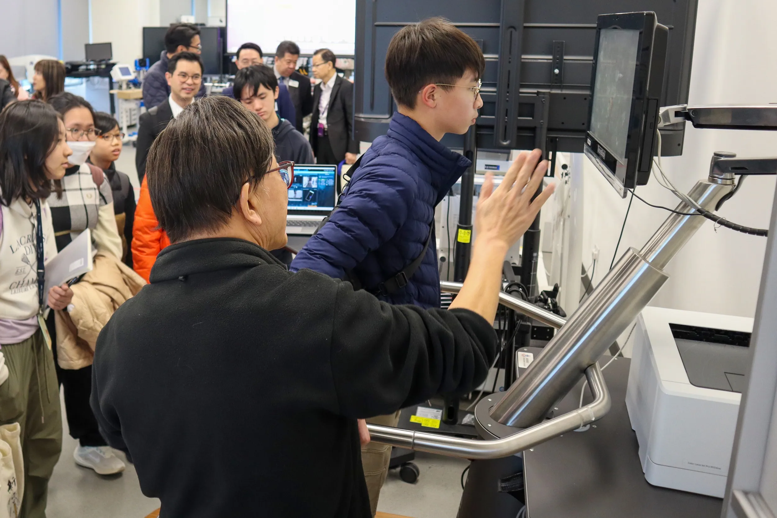 TWC and HKAGE sign Collaboration Agreement to nurture gifted students as future medical and healthcare professionals