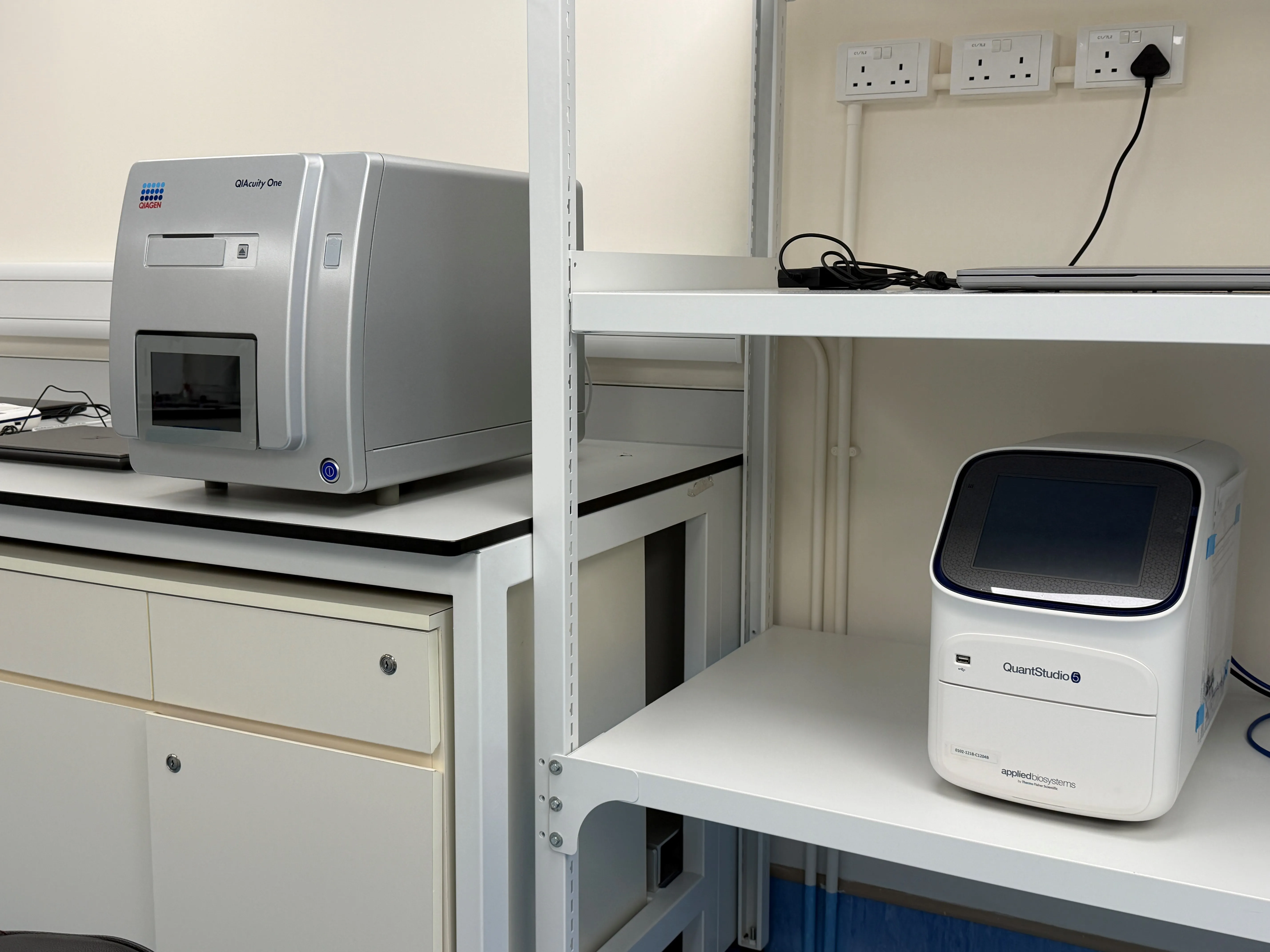Genome Sequencing Laboratory