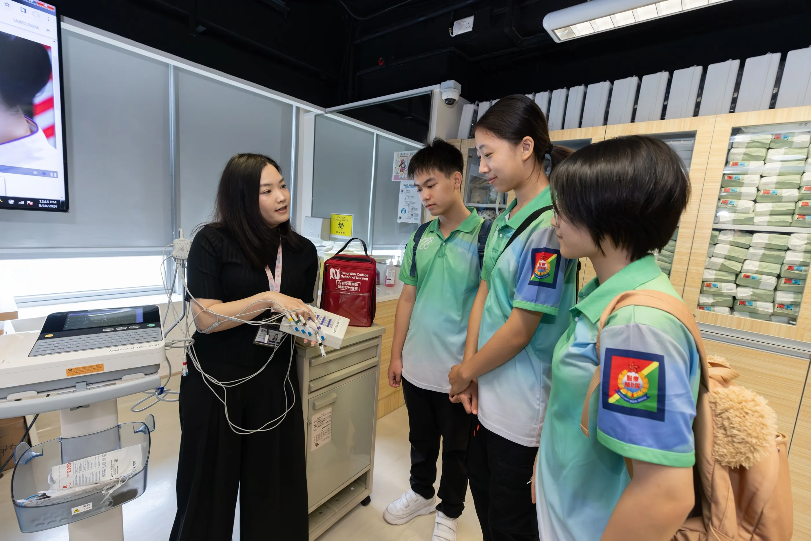 Tung Wah College and Auxiliary Medical Services sign MoU to promote all-round development of youth and nurture healthcare professionals
